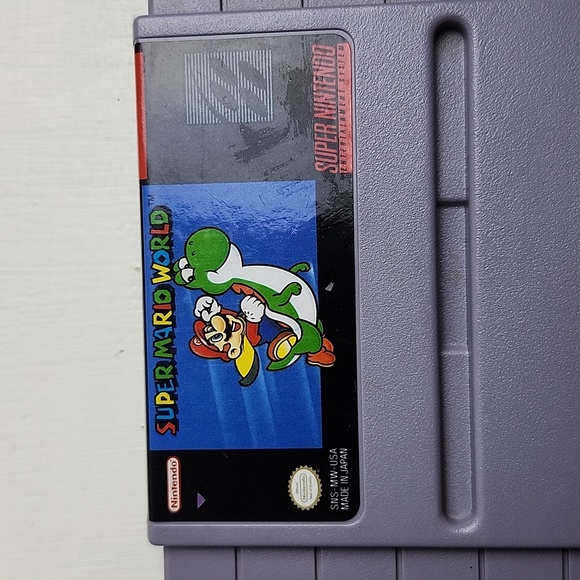 Super Mario World Super Nintendo SNES Platformer Retro Console Game AUTHENTIC - Picture 4 of 4